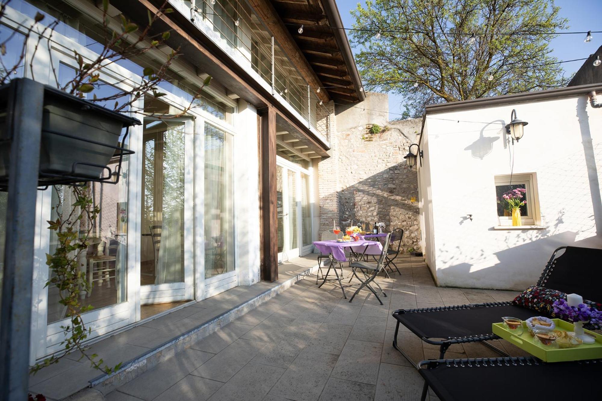Relais La Rocca Solferino Bed and Breakfast Eksteriør billede