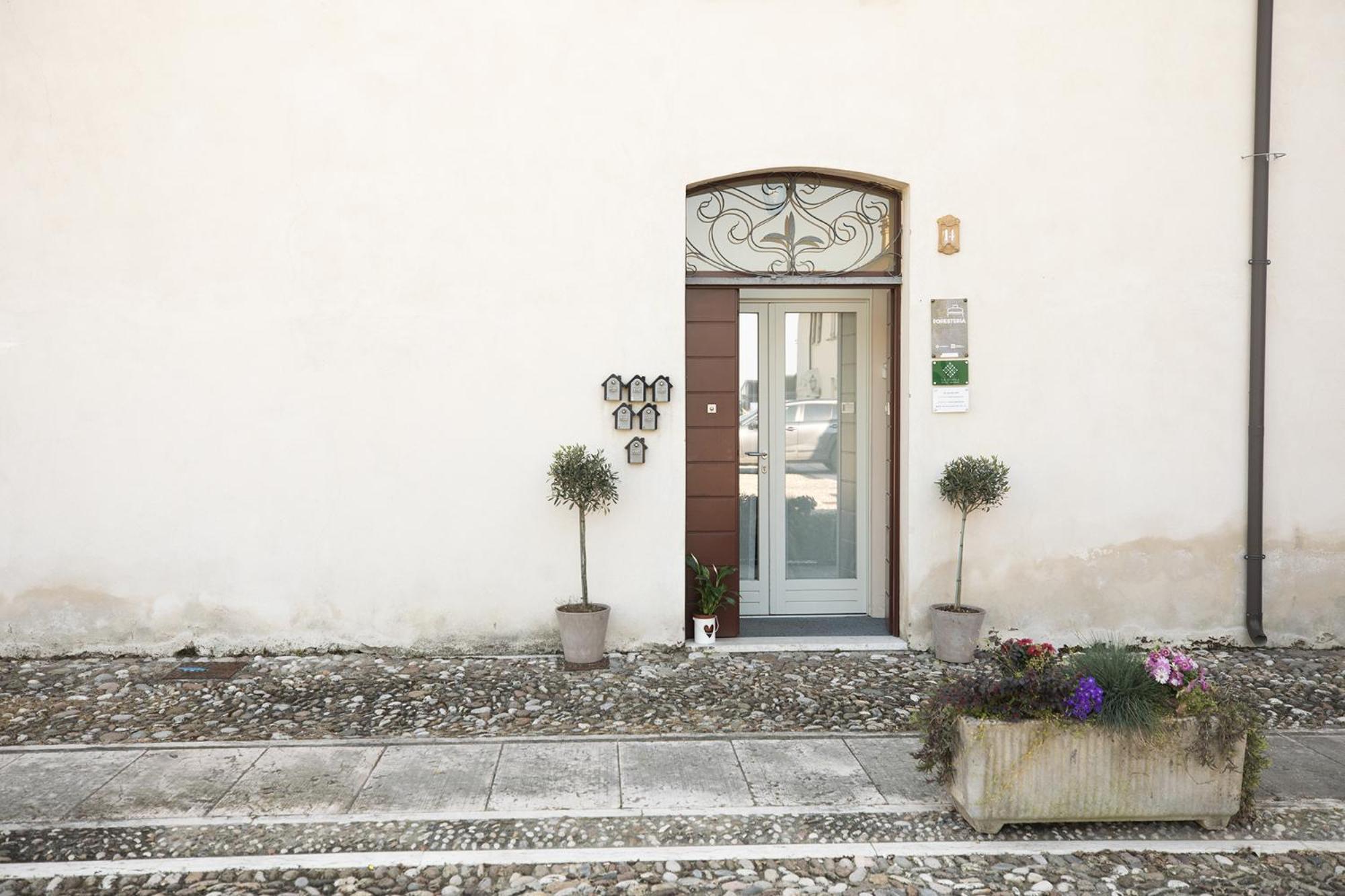 Relais La Rocca Solferino Bed and Breakfast Eksteriør billede